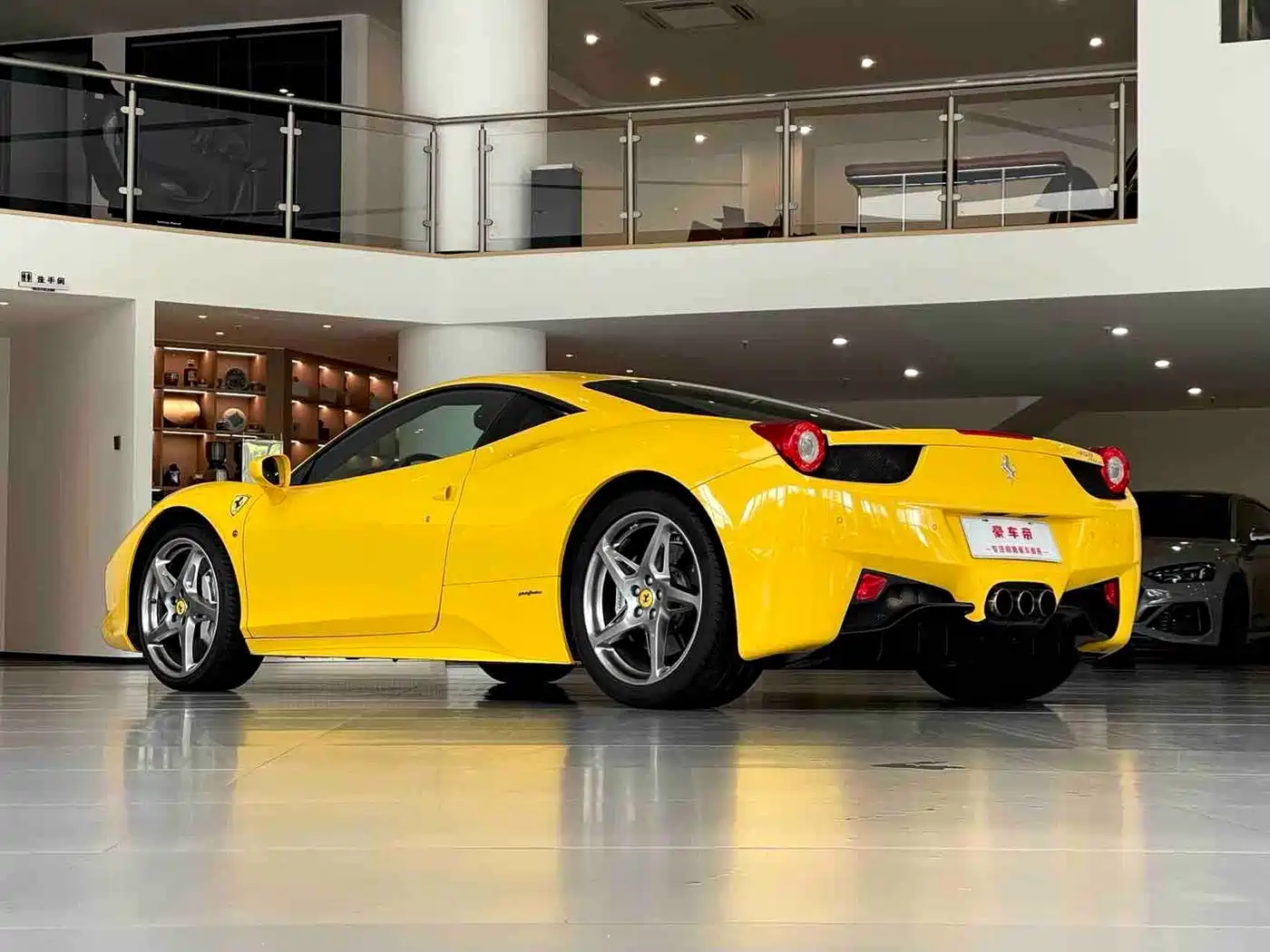 Ferrari 458 2010 2011 4.5L Italia