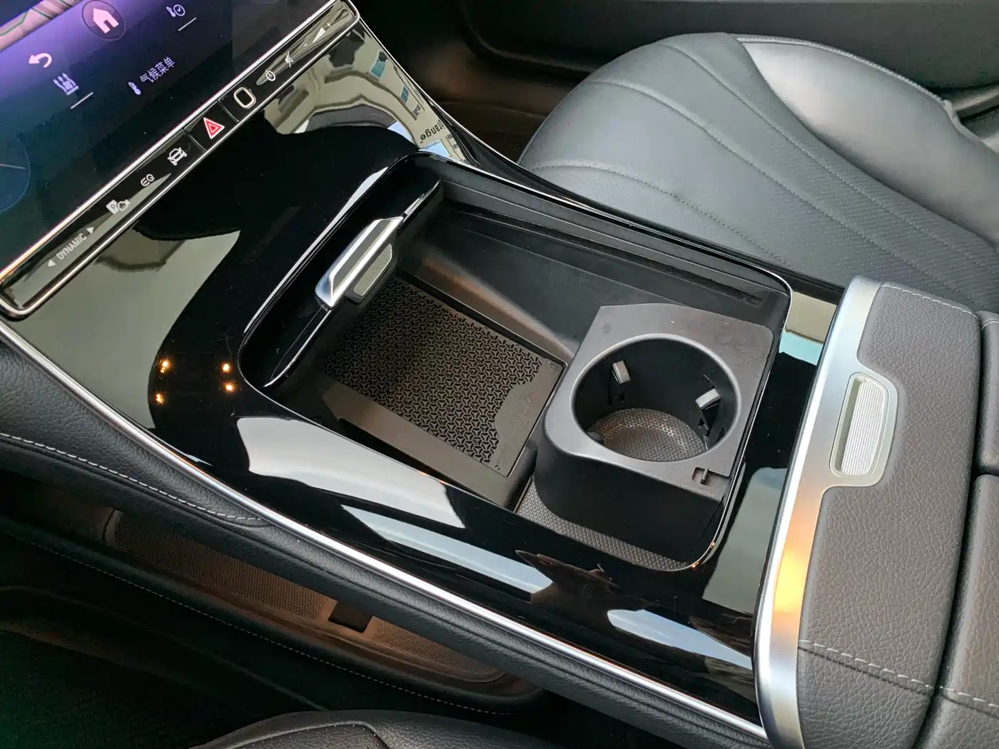 Mercedes-Benz EQE 2022 350 Pioneer Edition фото 21