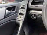Photo 7 - Volkswagen Golf