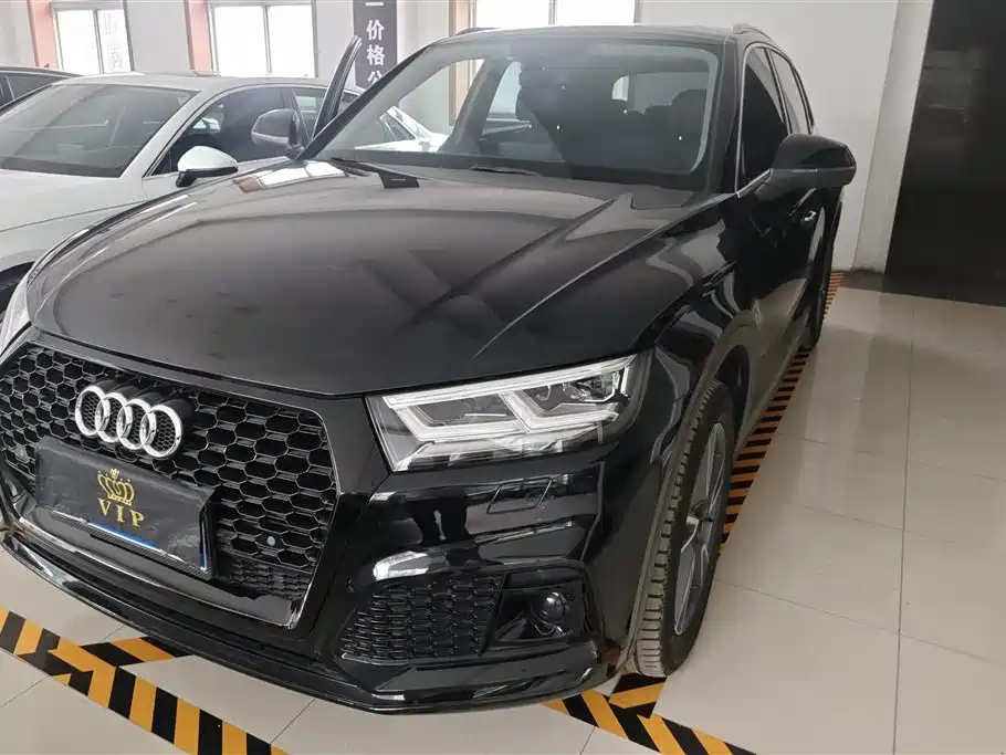 Audi Q5L 2018 40 TFSI Prestige Fashion (China V)