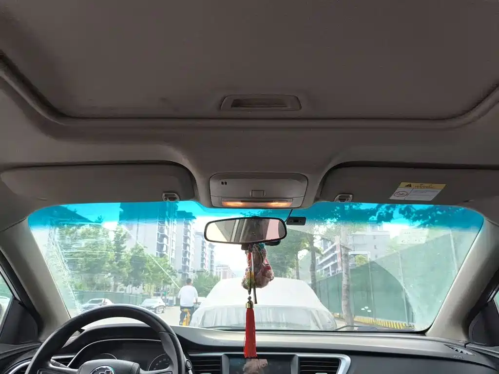 Buick Excelle 2015 15N Automatic Elite фото 9