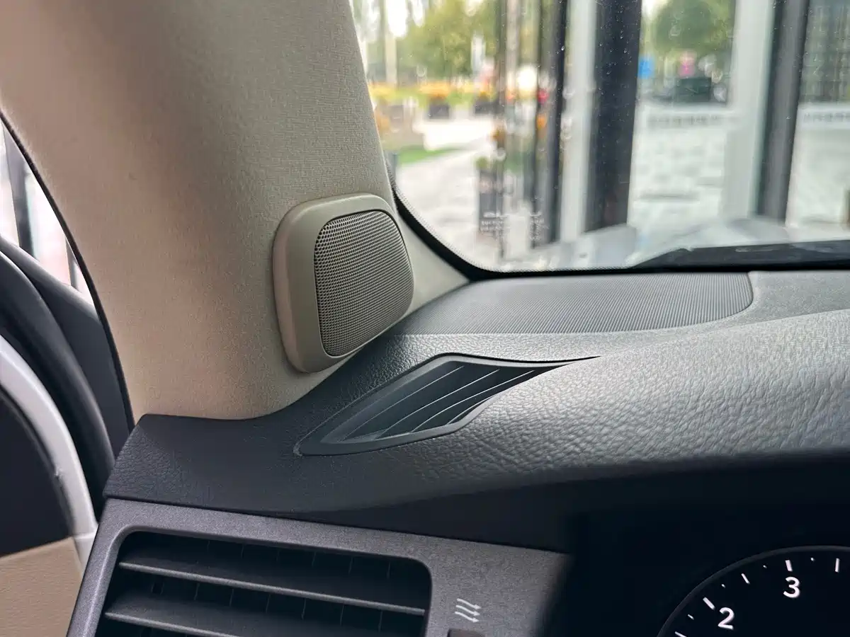Lexus LX 2011 2009 570