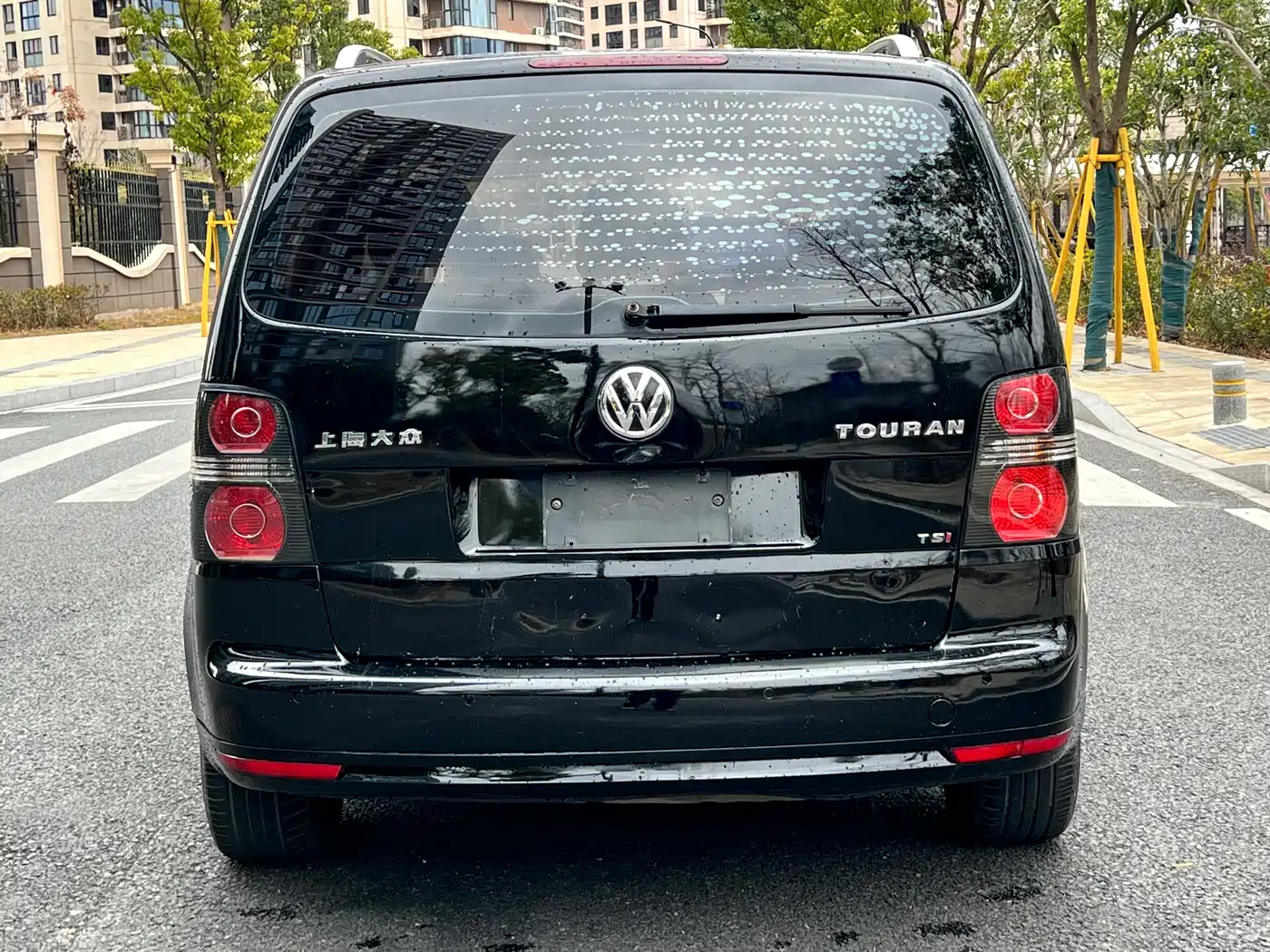 Volkswagen Touran 2015 1.4T DSG Comfort Edition 5-seater фото 6