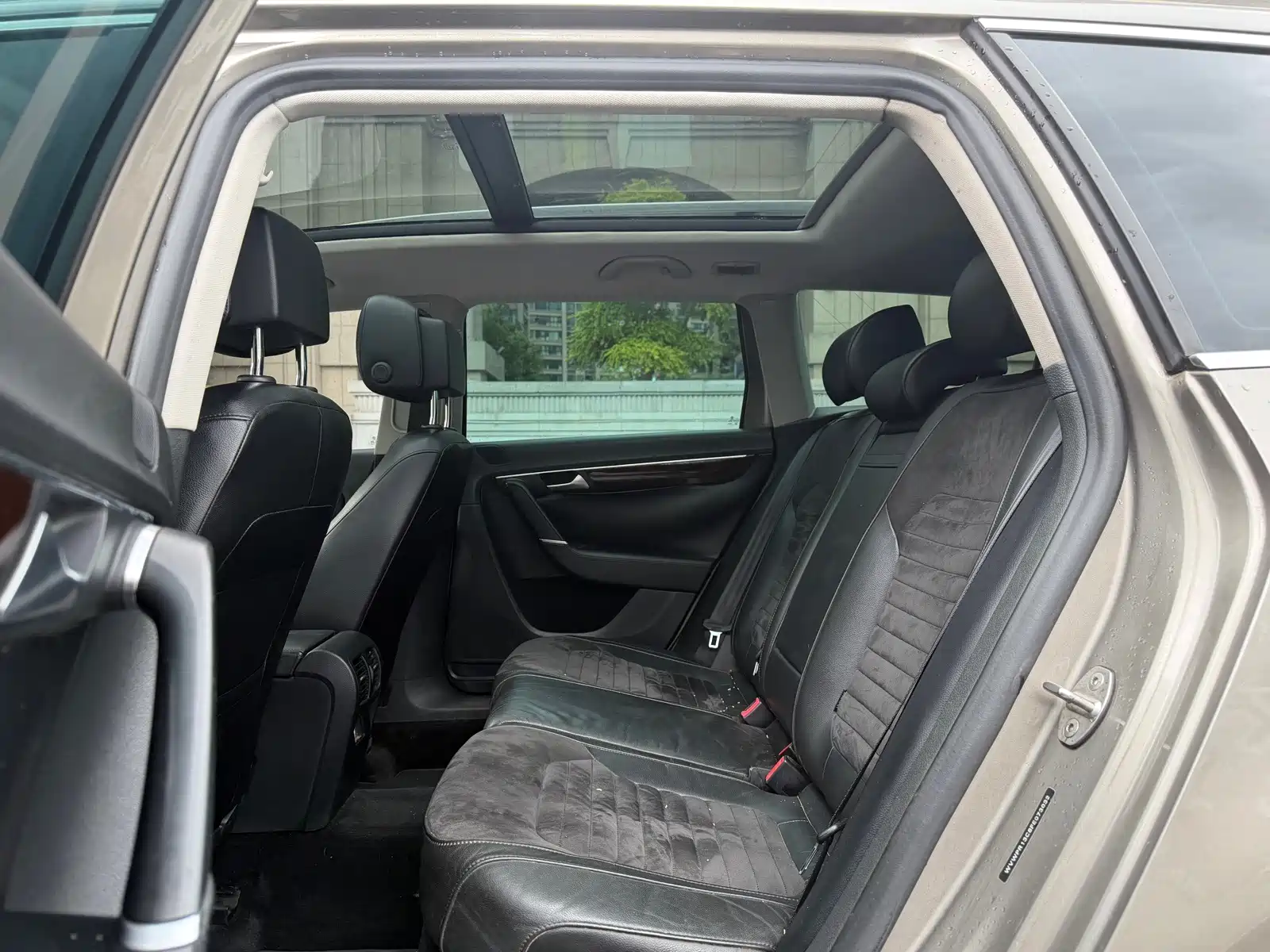 Фото 9 - Volkswagen Magotan (Import)