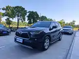 Photo 1 - Toyota Highlander