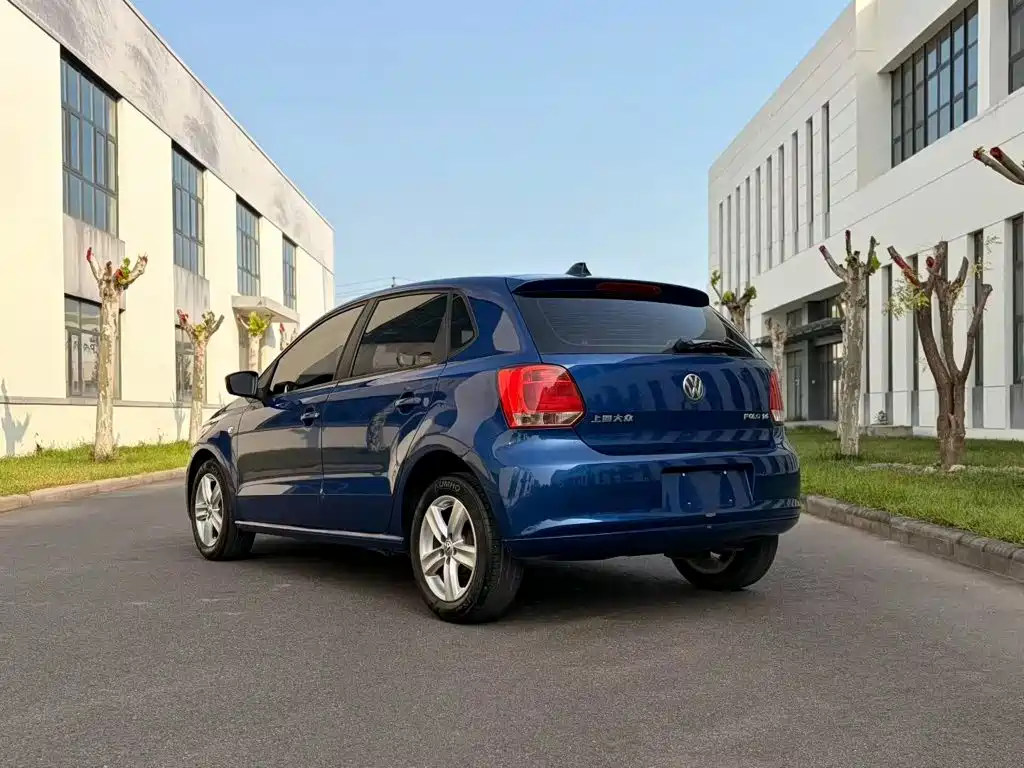 Volkswagen Polo 2012 2011 1.6L Automatic Style Edition