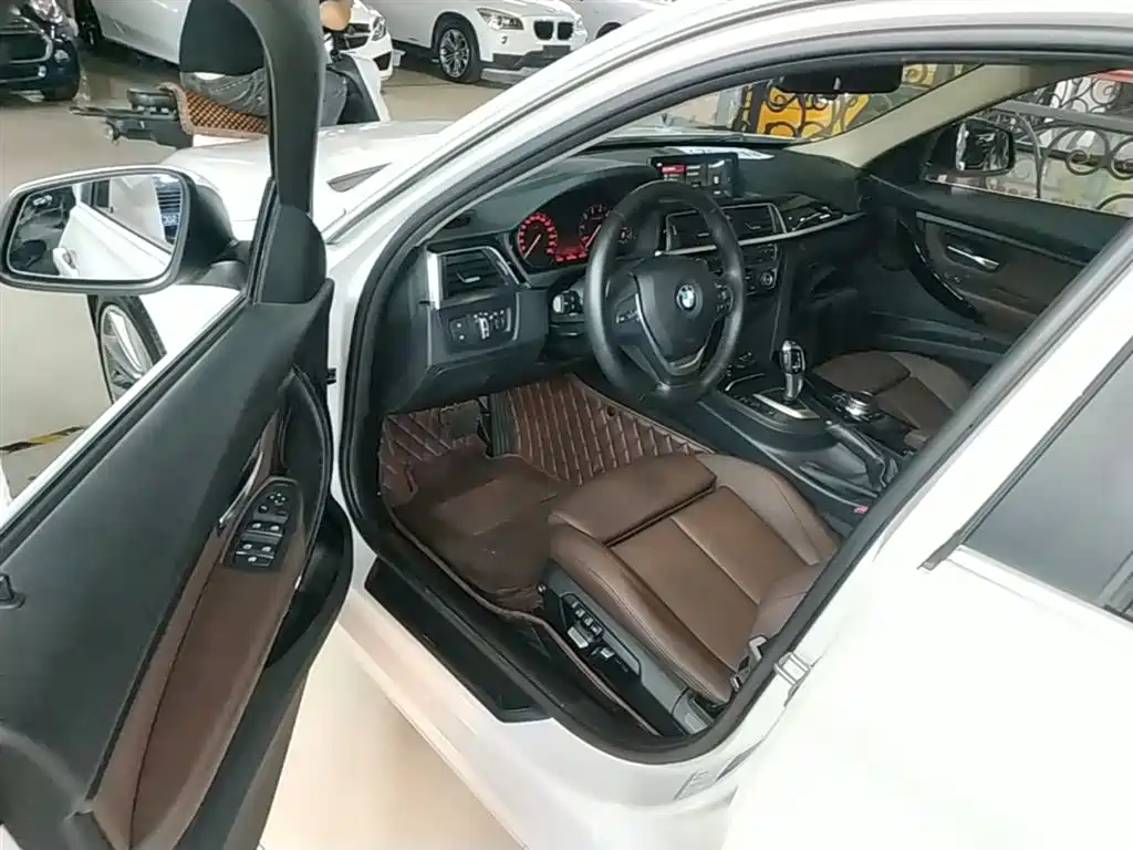 BMW 3 Series 2019 320Li Fashion Type фото 12