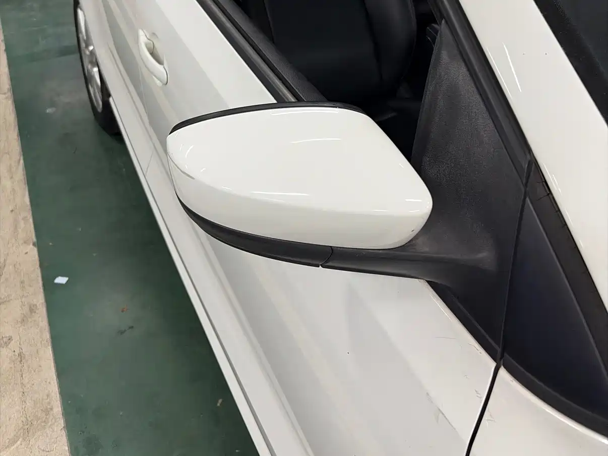 Photo 11 - Volkswagen Polo