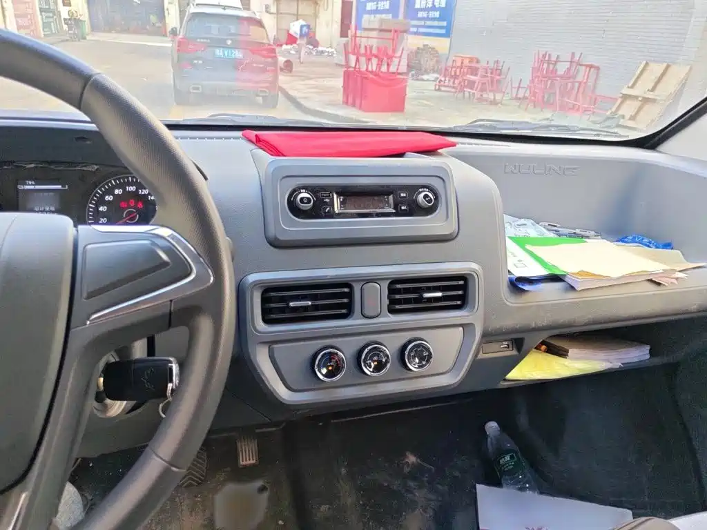 Wuling Motors Wuling Yangguang 2025 2025 400km Bus Comfort Edition