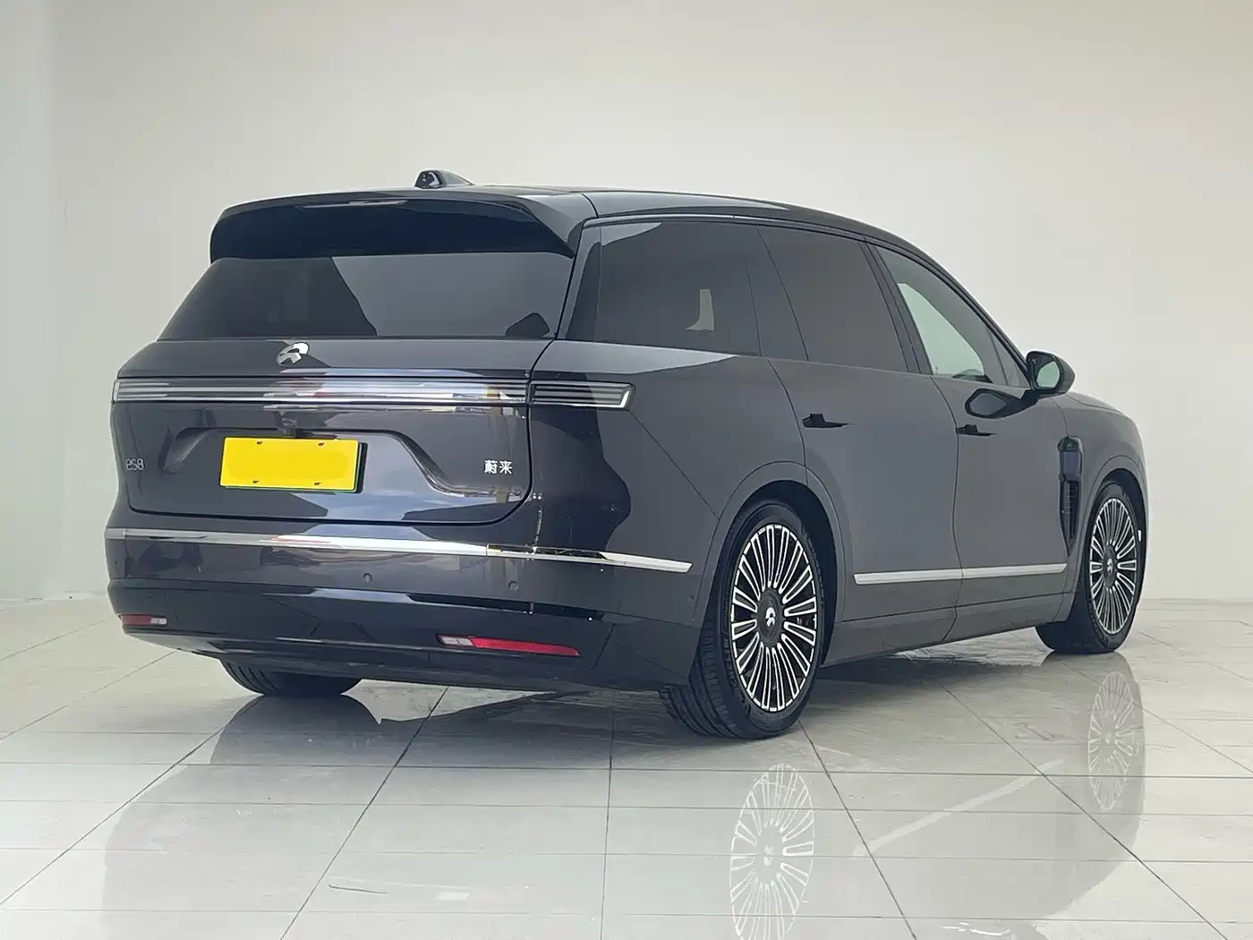 NIO ES8 2025 2025 Model 6-Seat Executive Luxury Edition