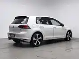 صورة 2 - Volkswagen Golf GTI