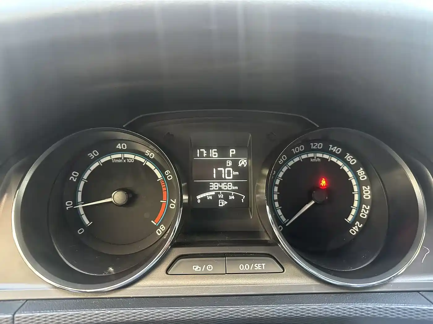 Škoda Kamiq 2021 1.5L Auto Comfort Edition фото 14