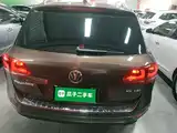 Фото 6 - Volkswagen Touareg