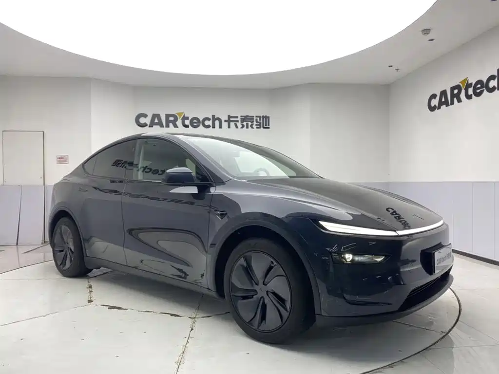 صورة 2 - Tesla Model Y