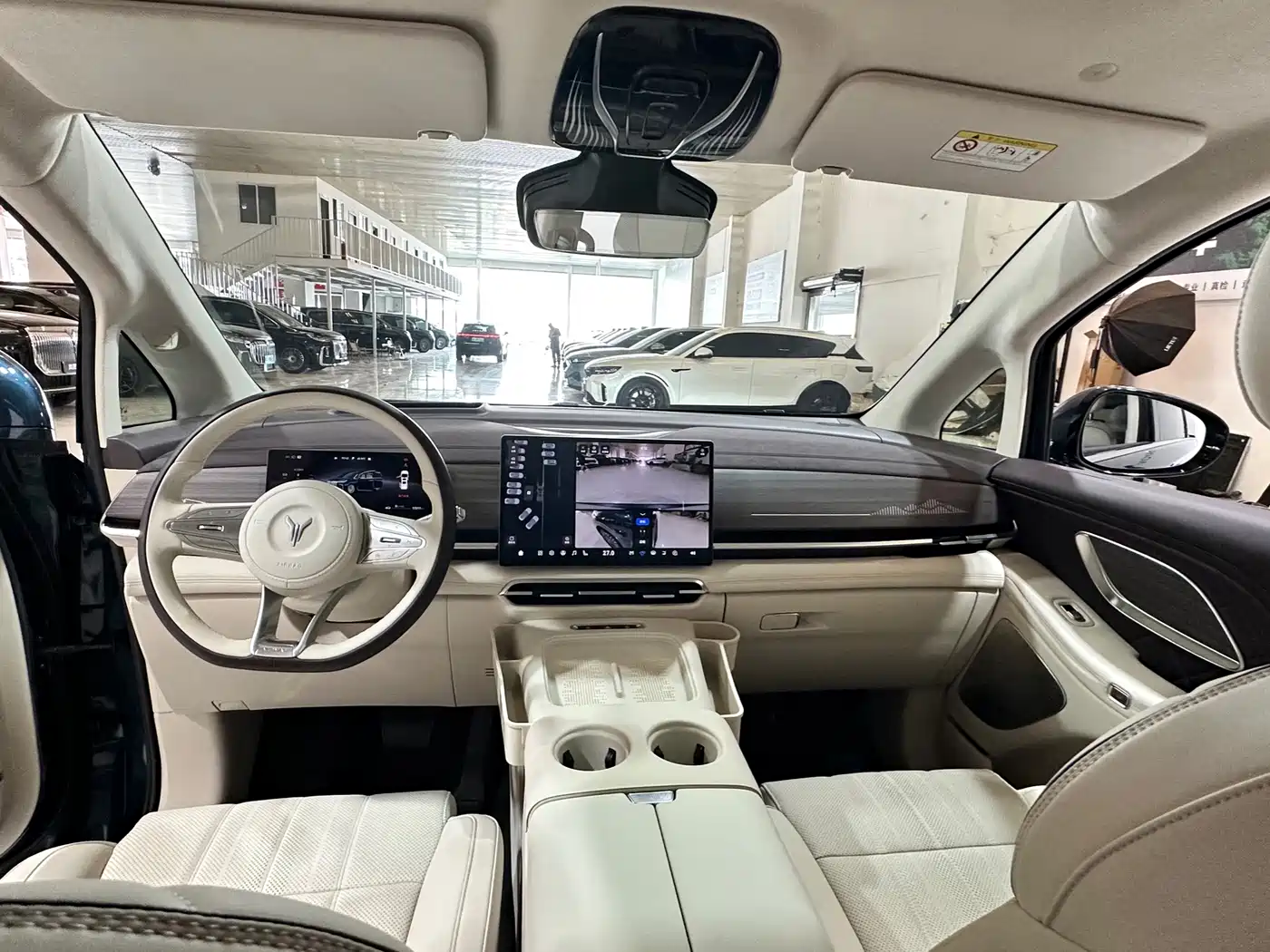 Voyah Auto Voyah Dreamer 2025 2025 Model PHEV Basic Version