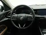 Photo 11 - Buick Regal
