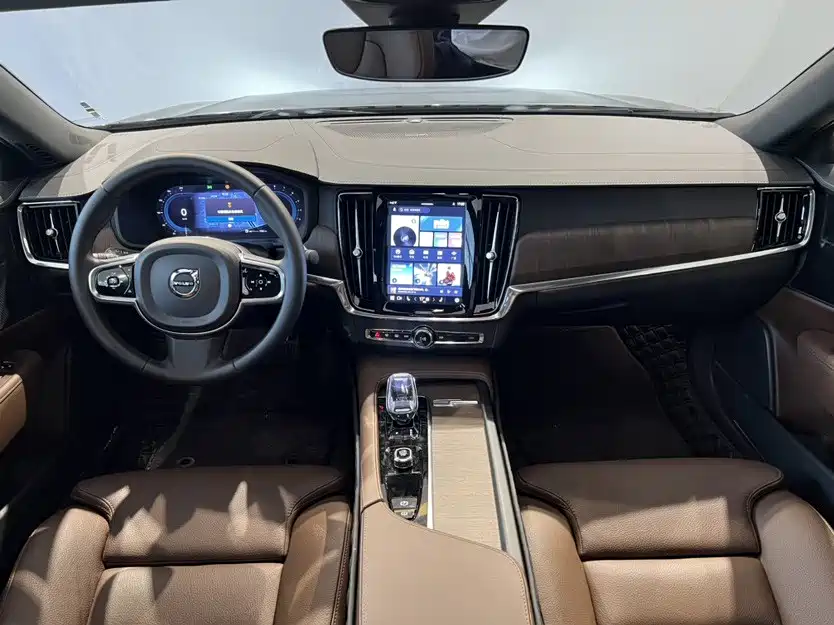 Volvo S90 2025 2025 B5 Zhiyuan Luxury Edition