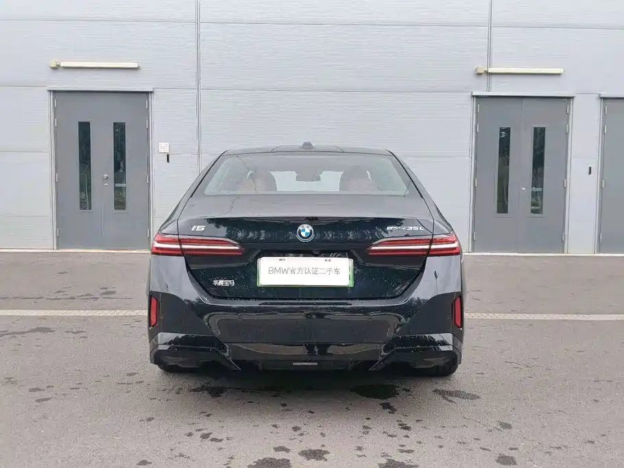BMW i5 2026 2025 eDrive 35L M Sport Package