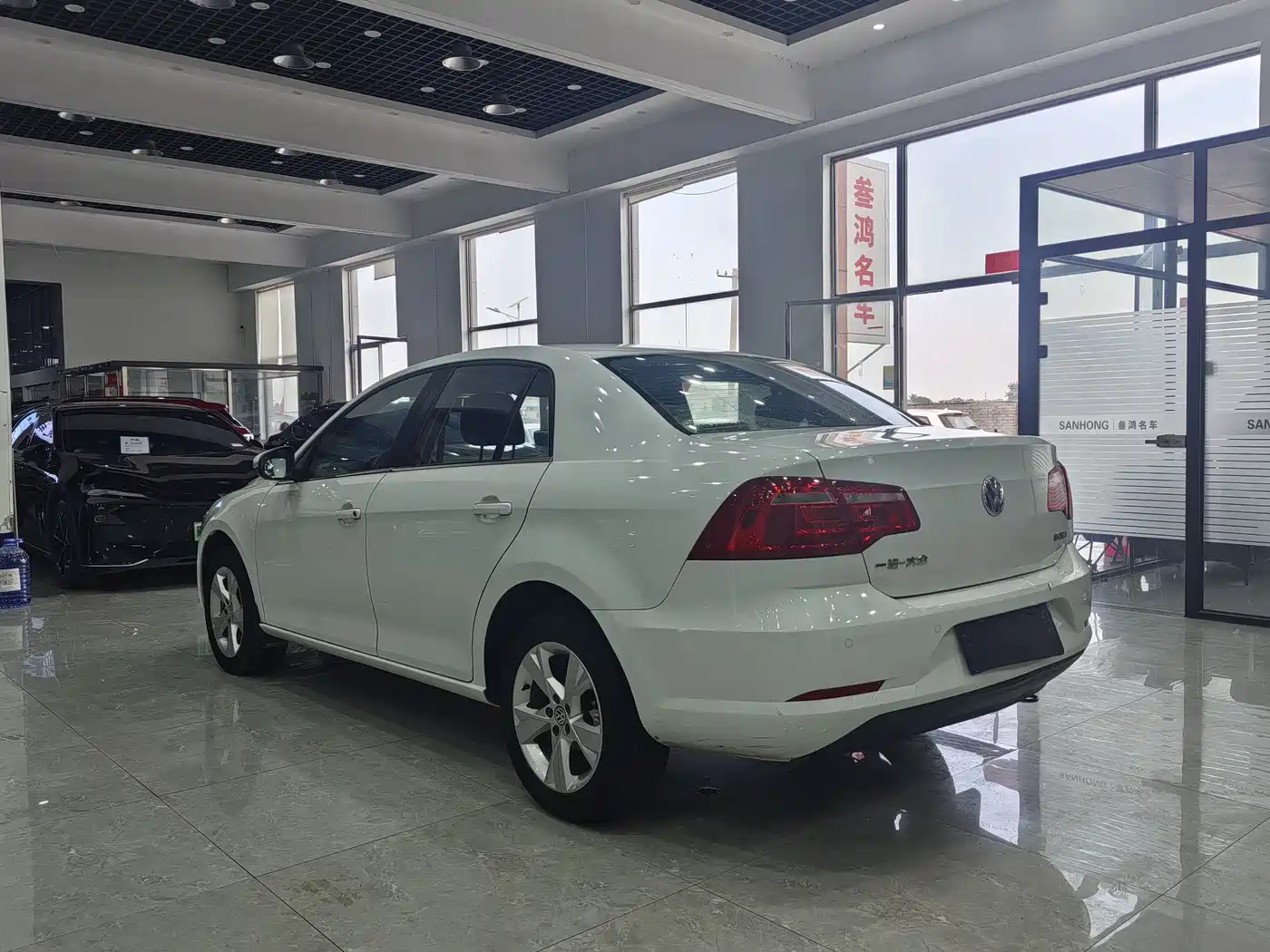 Volkswagen Bora 2015 Quality Edition 1.6L Manual Fashion фото 7