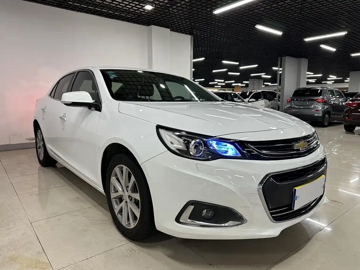 Chevrolet Malibu 2018 530T Automatic Luxury Edition фото 3