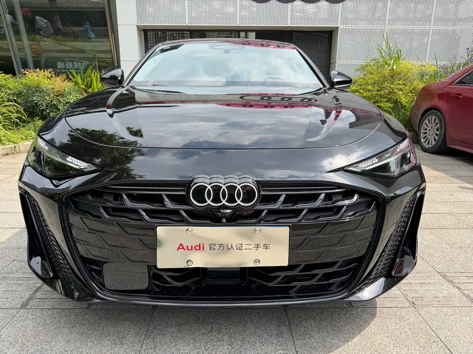 Photo 2 - Audi A6L