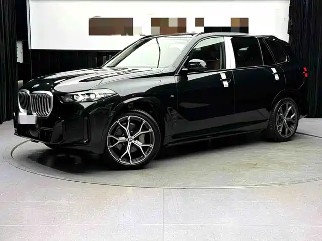 BMW X5 2024