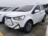 Photo 2 - JAC JAC iEV6E