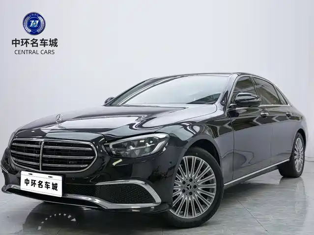 Mercedes-Benz E-Class 2023