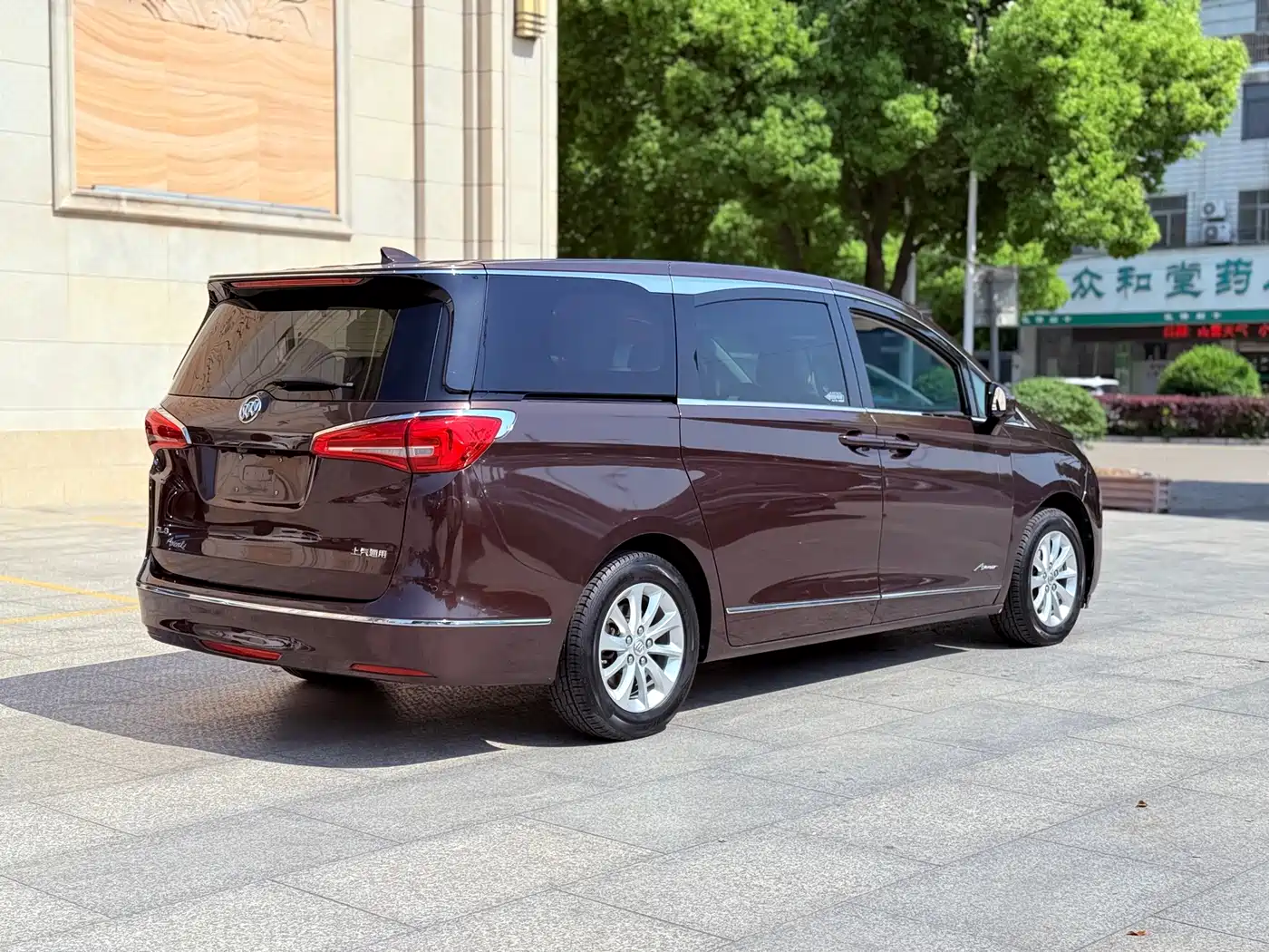 Buick GL8 2017 ES 28T Comfort Type China V фото 4