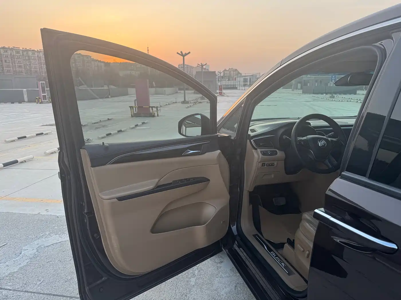 Buick GL8 2017 ES 28T Flagship China V фото 17