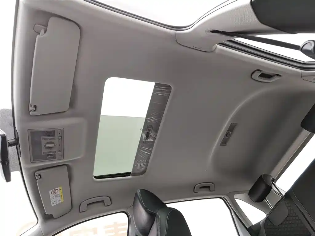 Škoda Kamiq 2018 1.5L Automatic Comfort Version China V фото 14