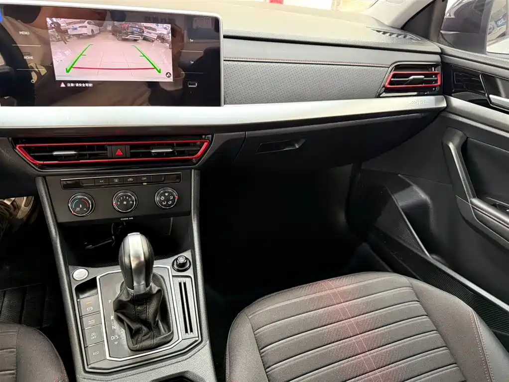 Volkswagen Lavida 2023 280TSI DSG Starlight Comfort Edition фото 12