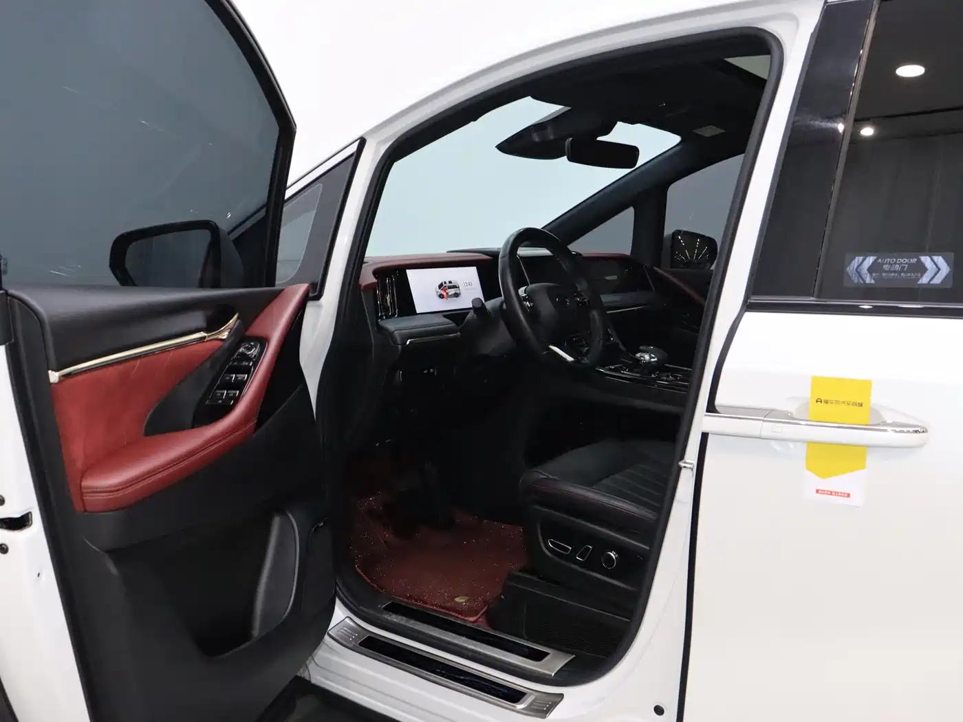 GAC Trumpchi Trumpchi M8 2023 Master Series Dual Hybrid Flagship Edition фото 13