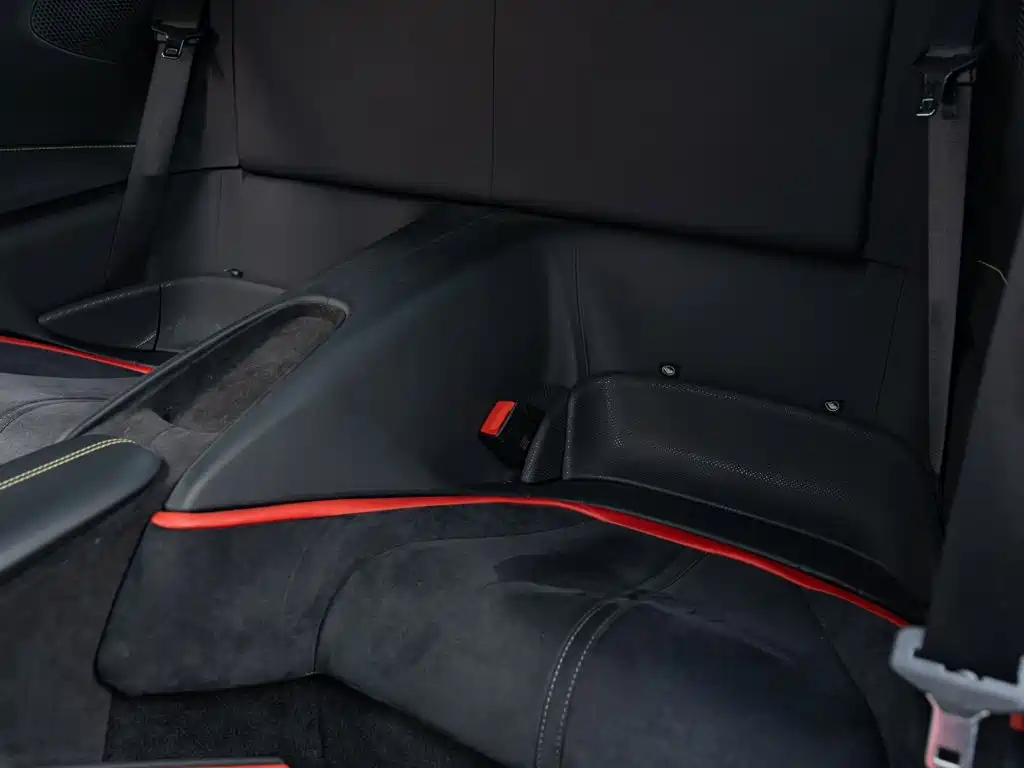 Ferrari Roma 2021 2020 3.9T V8