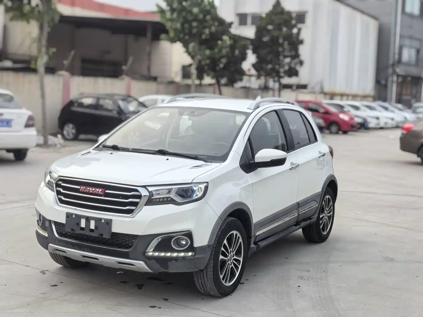 Haval H1 2015 2015 1.5L AMT Luxury