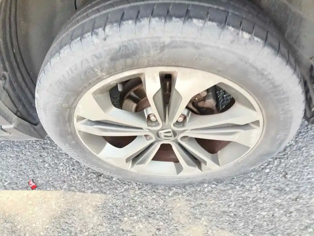 Luxgen U6 SUV 2015 2015 1.8T Fashion Edition