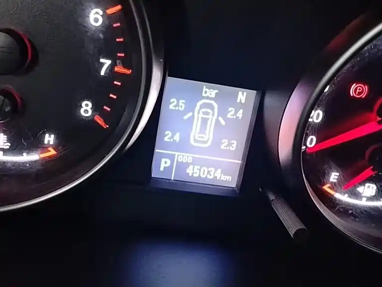 Haval M6 2023 PLUS 1.5T DCT Luxury Smart Connect фото 12