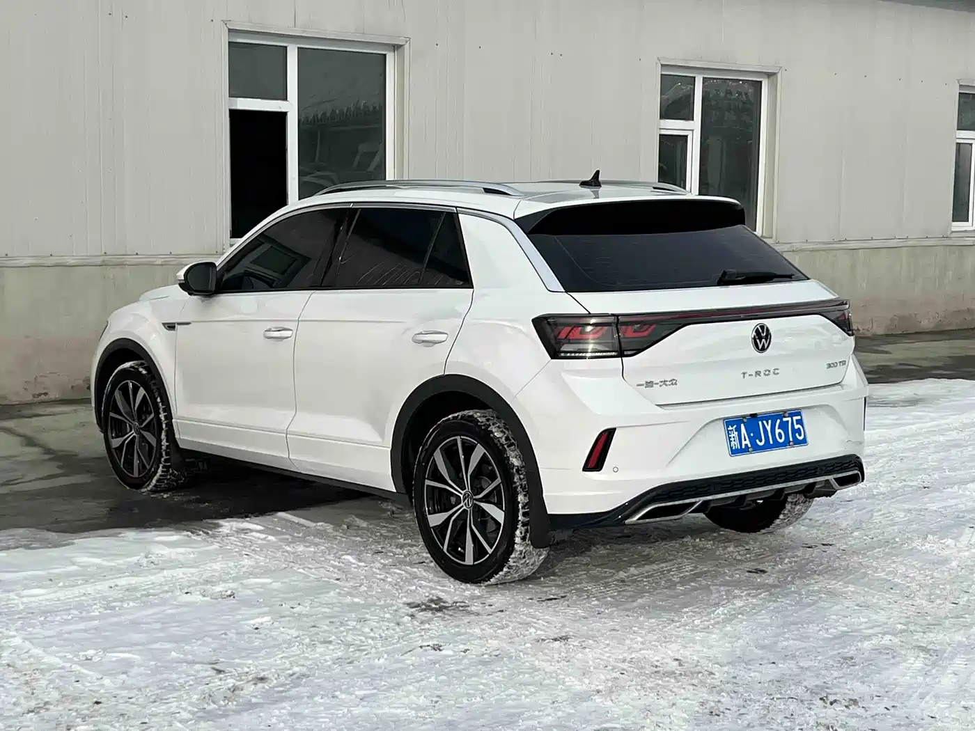 VOLKSWAGEN T-ROC EXPLORING SONGS
