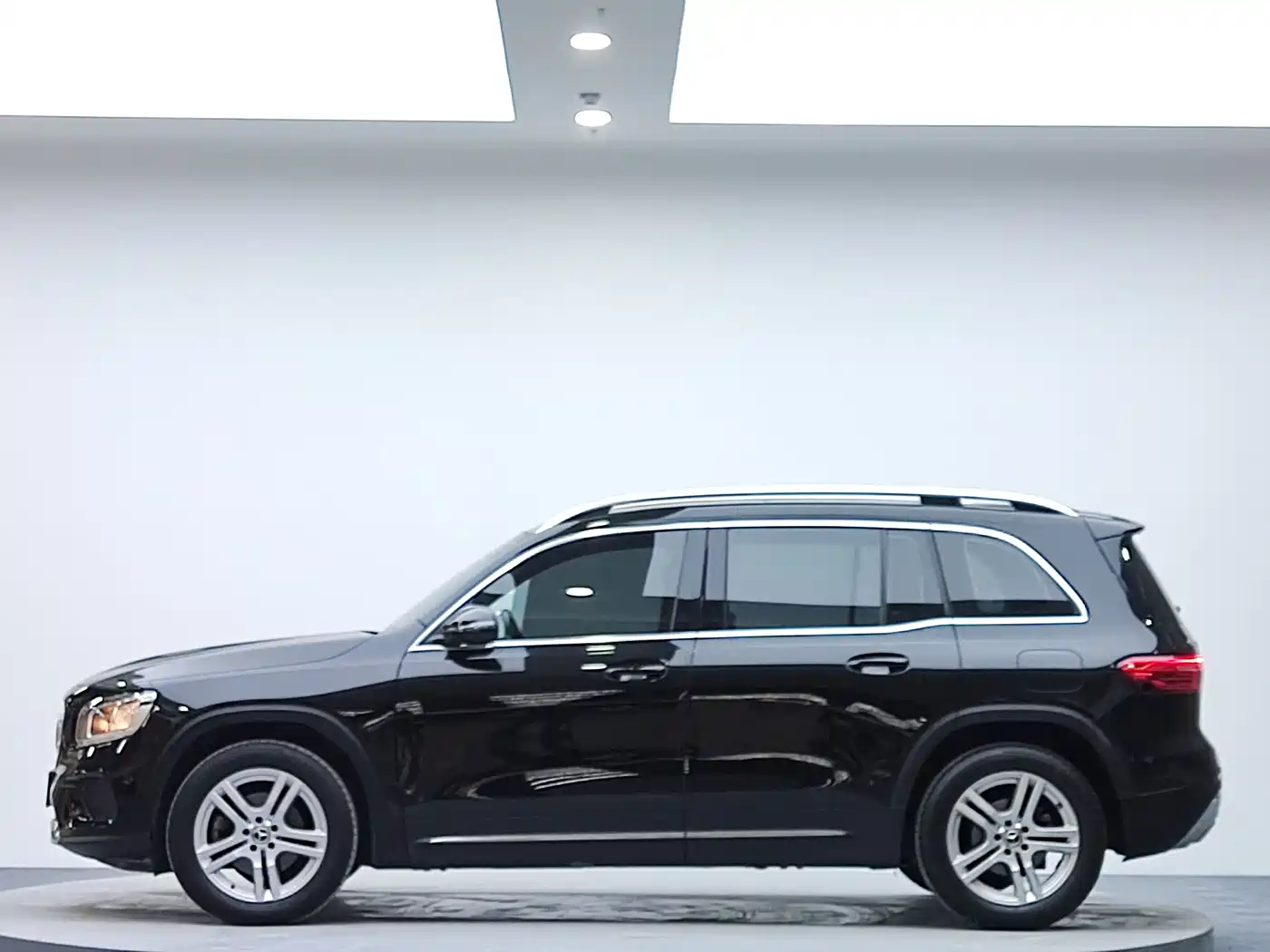 Mercedes-Benz GLB 2021 GLB 180 Dynamic фото 4