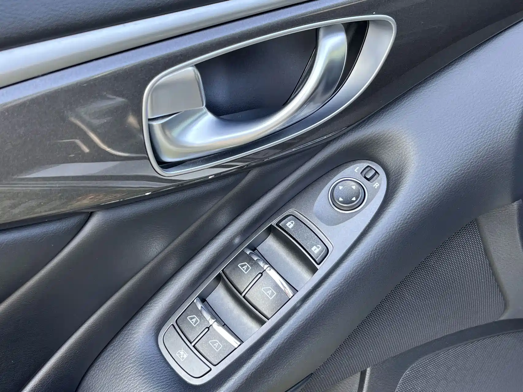 صورة 11 - Infiniti Q50L