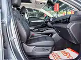 Photo 11 - Buick Envision S