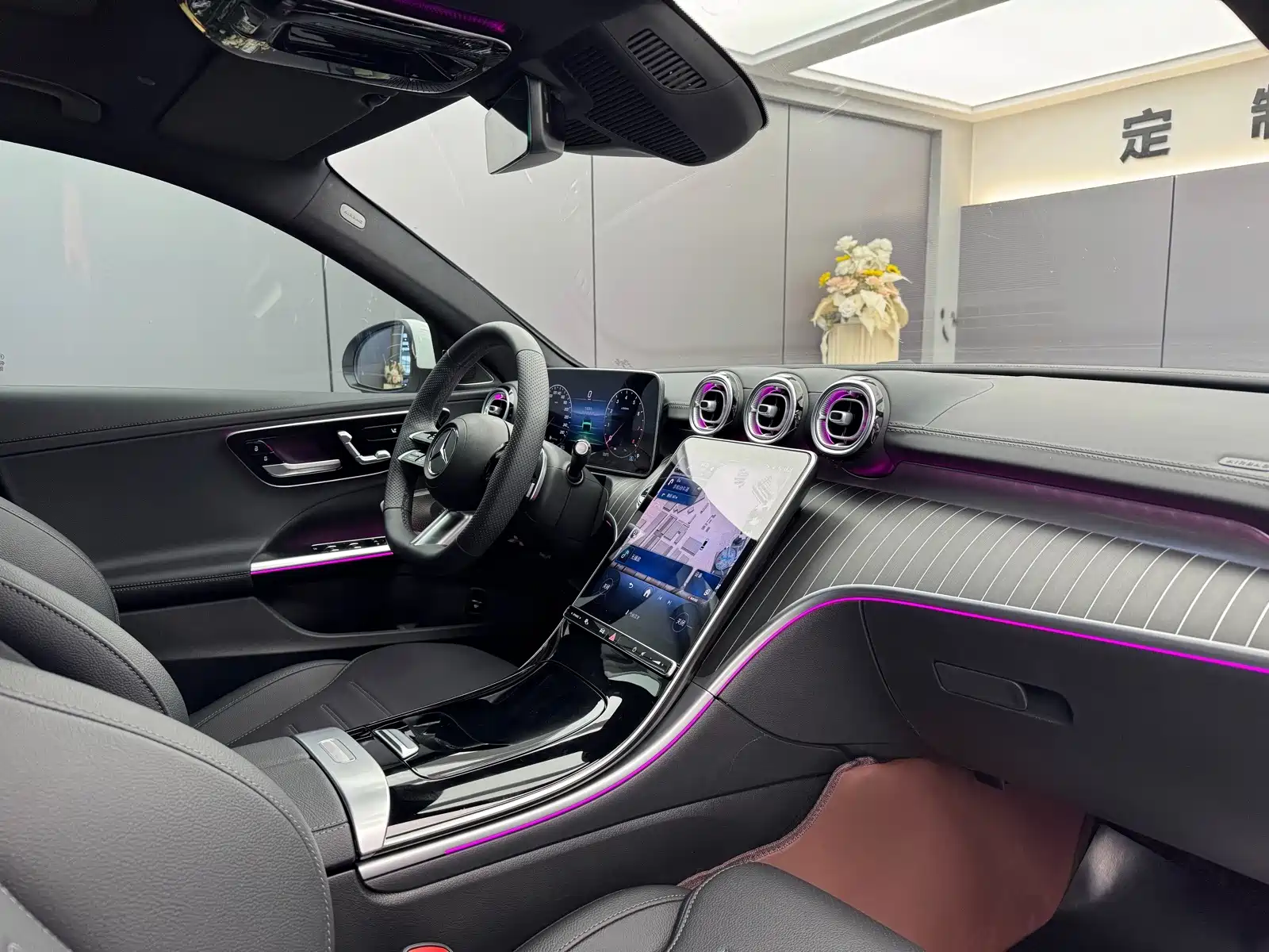 Фото 6 - Mercedes-Benz C-Class