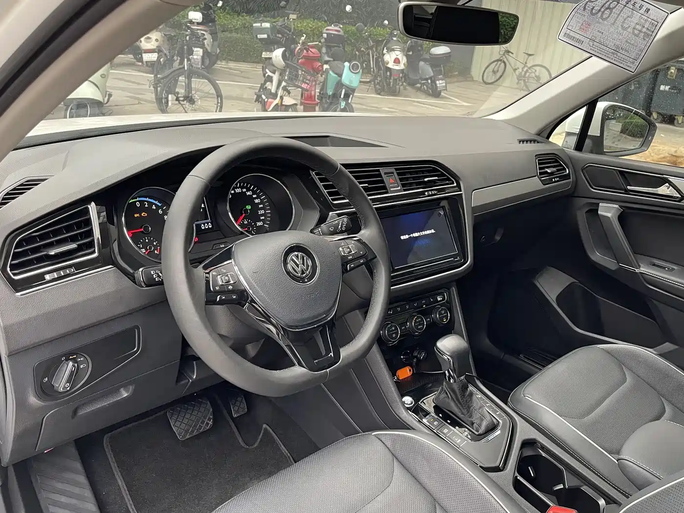 VOLKSWAGEN TIGUAN L NEW ENERGY