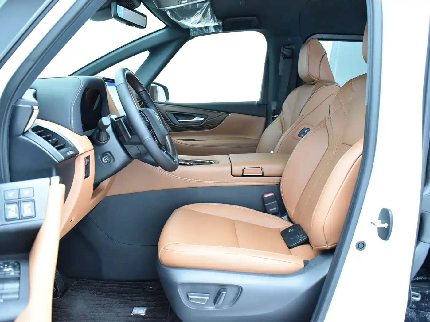 Toyota Vellfire 2026 2025 Crown Hybrid 2.5L Ink Gold Executive Edition