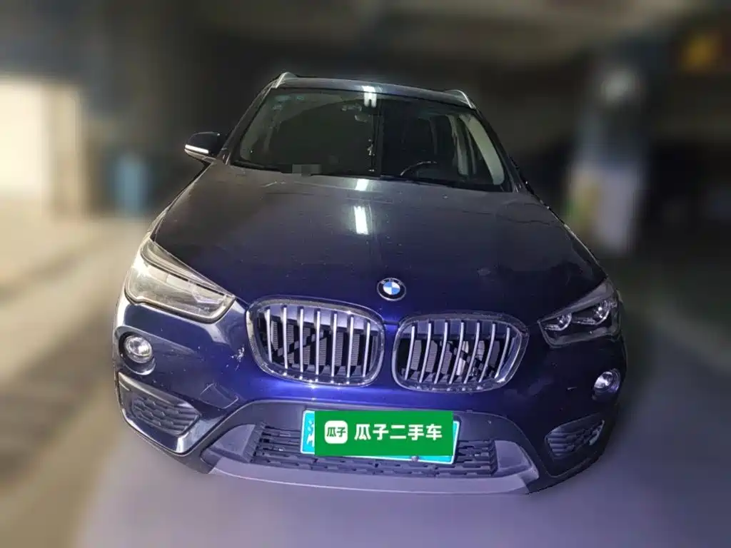 صورة 2 - BMW X1
