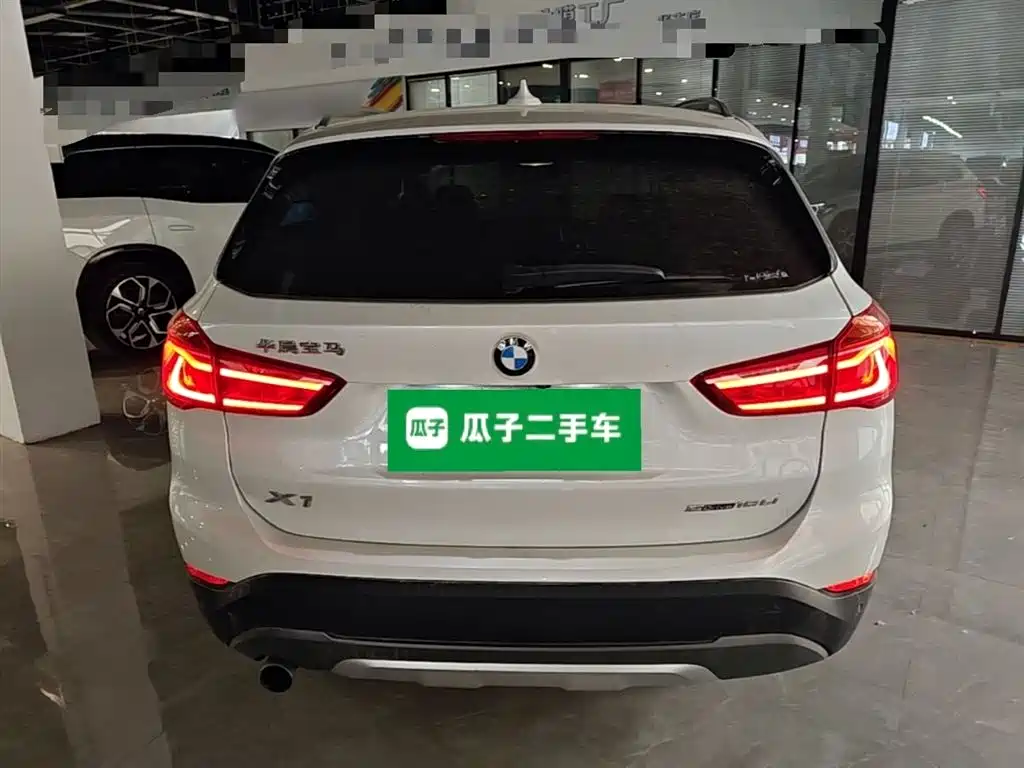 BMW X1 2019 sDrive18Li Premium Model фото 6