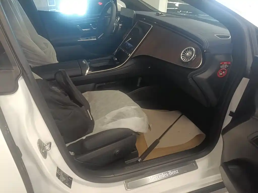 Mercedes-Benz EQE 2025 2025 500 4MATIC Pioneer