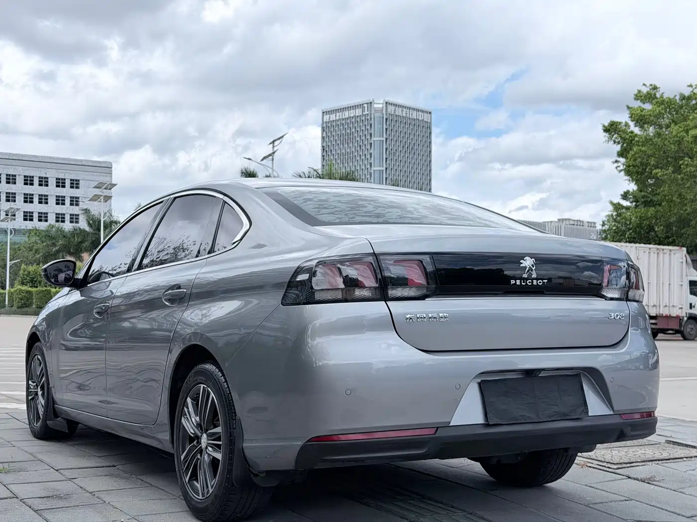 Peugeot 308 2019 2019 1.6L Automatic Luxury Version China V