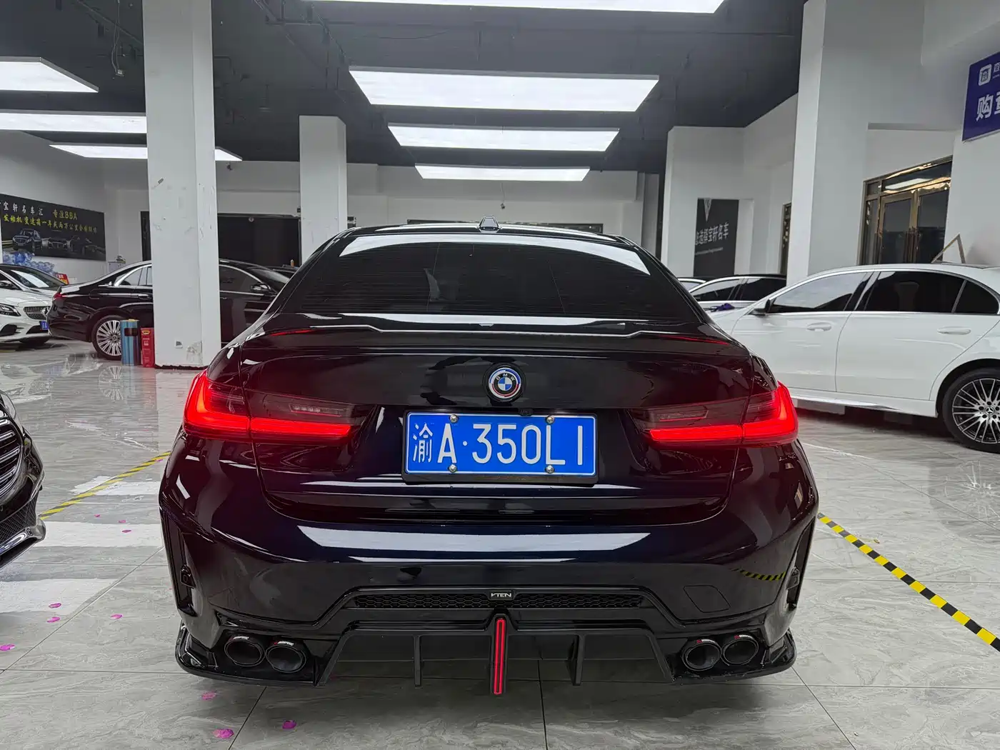 BMW 3 Series 2024 325Li M Sport Shadowline Package фото 12