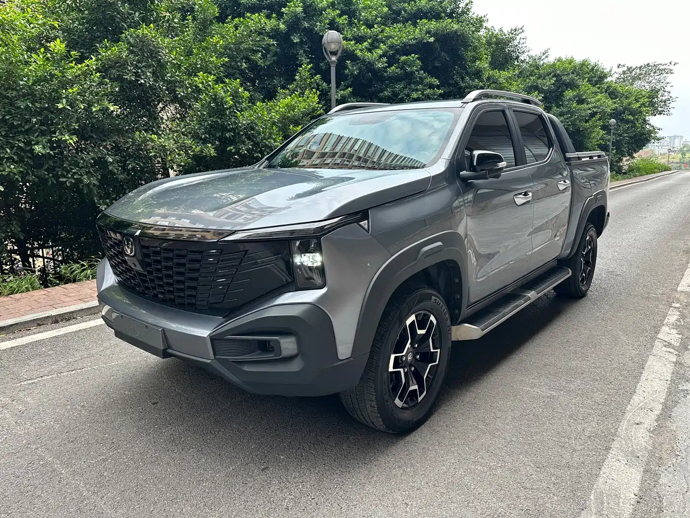 Changan Hunter 2025 2024 Knight Edition Flagship Dual Motor AWD Standard Box